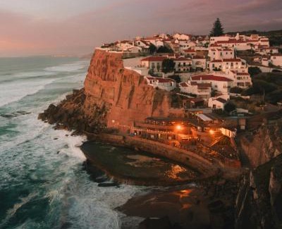Azenhas do Mar Casa | Azenhas do Mar Roadside House