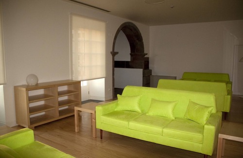 Vila do Porto Hostal | Azores Youth Hostels - Santa Maria