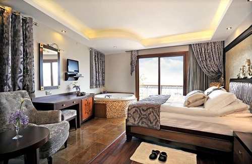 Foca Hotel | Bülbül Yuvasi Boutique Hotel - Boutique Class