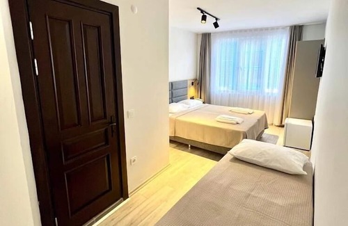 Adalar Hotel | BÜYÜKADA MARİNE HOUSE HOTEL