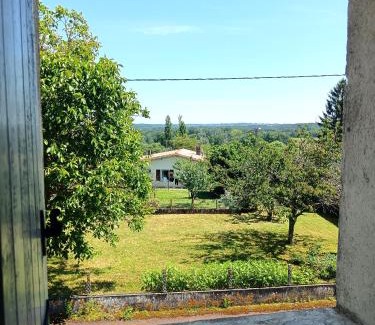 Puynormand Cama Y Desayuno | B&B à la Campagne
