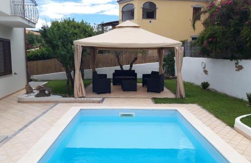 Limpiddu Cama Y Desayuno | B&B Aly&Emy