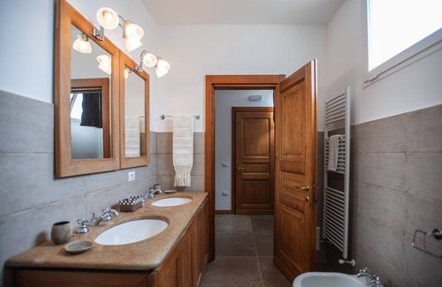 Surbo Cama Y Desayuno | B&B Don Alessandro