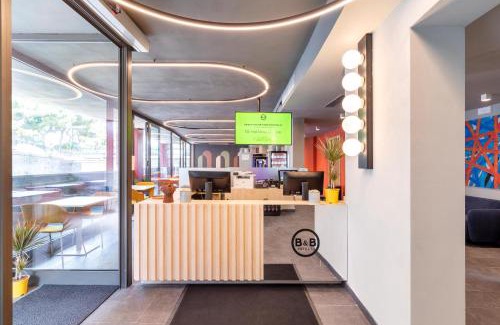 San Vincenzo Hotel | B&B Hotel Genova City Center