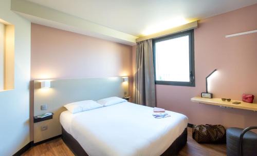 Saint-Pierre Hotel | B&B HOTEL Marseille Centre La Timone