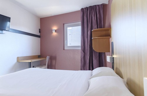 Quartier Administrations Hotel | B&B HOTEL Nîmes Centre
