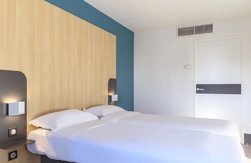 Quartier Administrations Hotel | B&B HOTEL Nîmes Centre