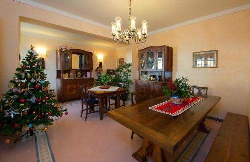 Massarosa Cama Y Desayuno | B&B Il Trebbio