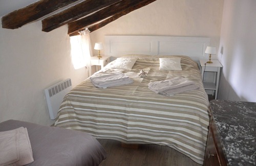 Monieux Casa | B & B en la casa de Hamlet entre el Ventoux y la llanura