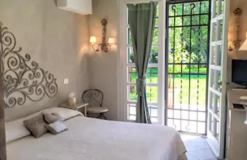 Marina di Pietrasanta Cama Y Desayuno | B&B La Limonaia