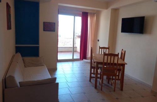 Santa Teresa di Riva Cama Y Desayuno | B&B La Sirena