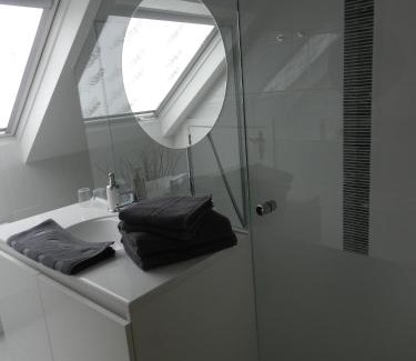 Wanze Cama Y Desayuno | B&B Le Bois de Champia