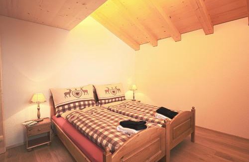 Lauenen Cama Y Desayuno | B&B Panorama