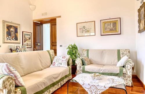 Meta Cama Y Desayuno | B&B Villa Elisa