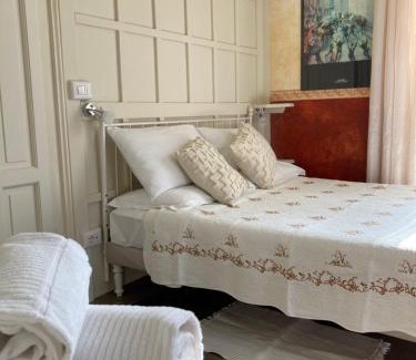 Molina Cama Y Desayuno | B&B Villa le Ortensie