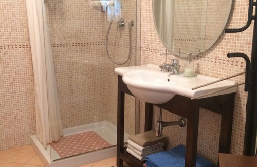 Montesilvano Cama Y Desayuno | B&B Villa Maria