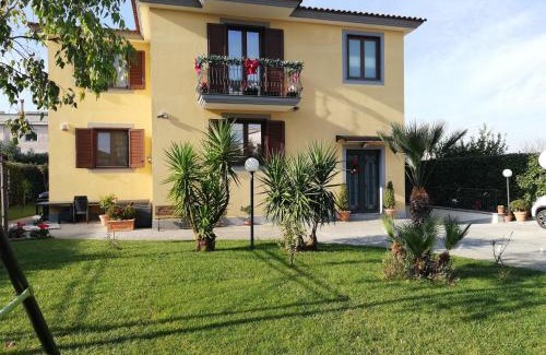 Sant'Antonio Abate Apartamento | B&B Villa Rosa