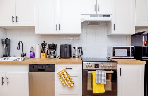 Brockton Village Hotel | Be Hotel