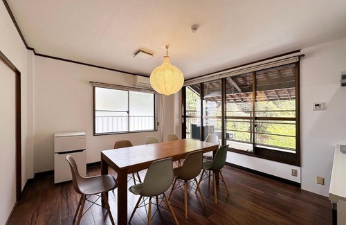 Hatsukaichi Apartamento | b hotel Kaniwasou 301 Minute walk from Miyajima Pier for 11ppl