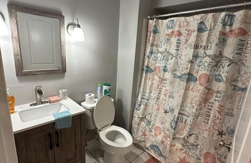 Baltimore Apartamento | B-more 4 Less! 2Br Peaceful & Pet Friendly Condo Near Everything!
