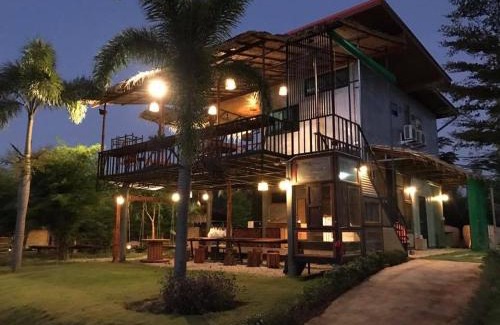 Nong Nam Daeng Casa | Baan Nork Farmstay บ้านนอก ฟาร์มสเตย์