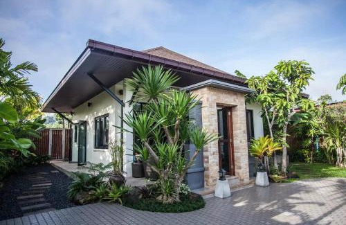 Krabi Villa | Baan Pinya Cosy One Bedroom Executive Bungalow