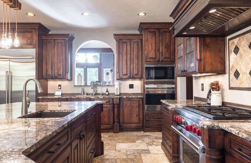 Granby Casa | Back 9 Lodge | Golfside Hot Tub Luxury Escape