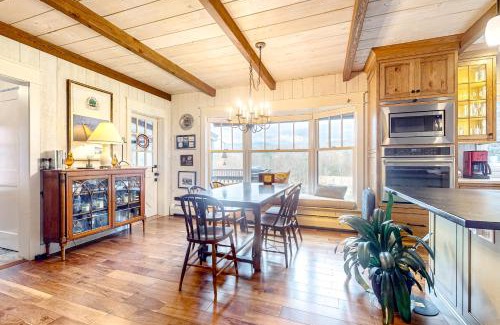 Manchester Center Casa | Back Nine Bluff