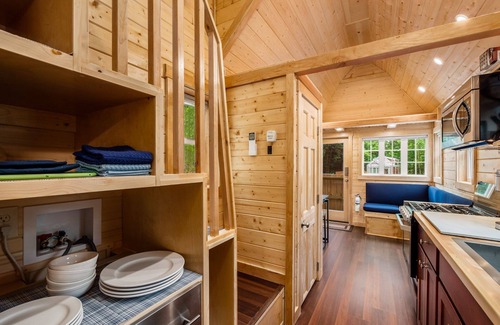 Laurelville Casa | Back to Nature with Tiny Home Experience, treed 60 acres to hike on