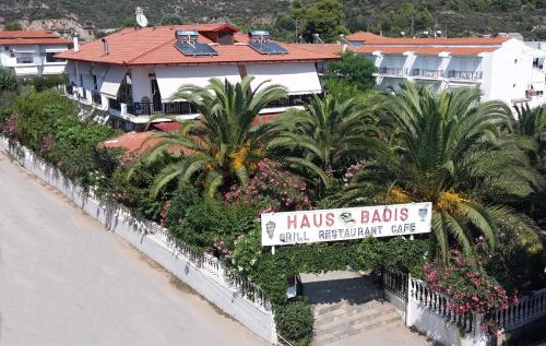 Toroni Apartamento | Badis Haus
