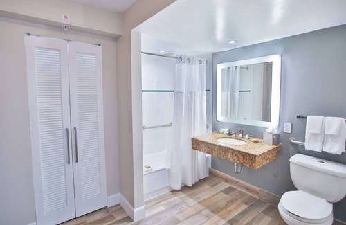 Central Beach Complejo | Bahia Mar Ft. Lauderdale Beach- a DoubleTree by Hilton Hotel