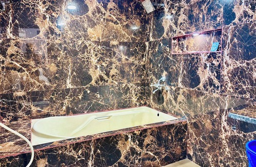 Kune Village Hotel | Bailey's Castle Villa