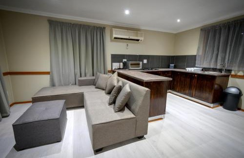 Bloemfontein Cabina | Bains Lodge - Sustainable Electricity