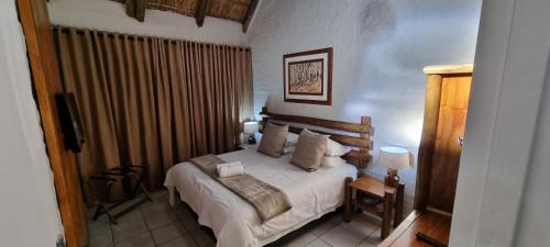 Bloemfontein Cabina | Bains Lodge - Sustainable Electricity