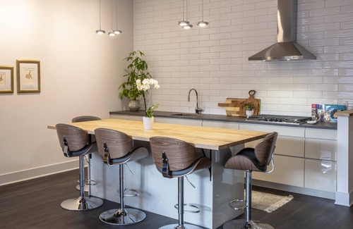 Nelson Condominio | Baker Street Central - Balcón con increíble vista a la calle