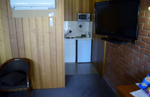 Bakery Hill Hotel | Bakery Hill Motel