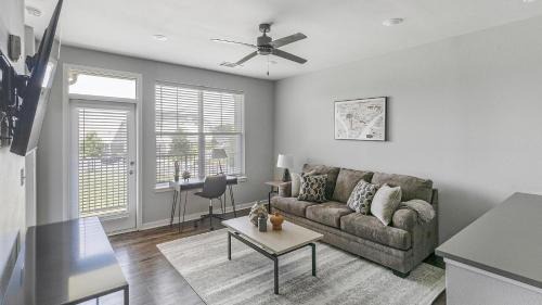 Madison Apartamento | Balch Road Apartments by Landing