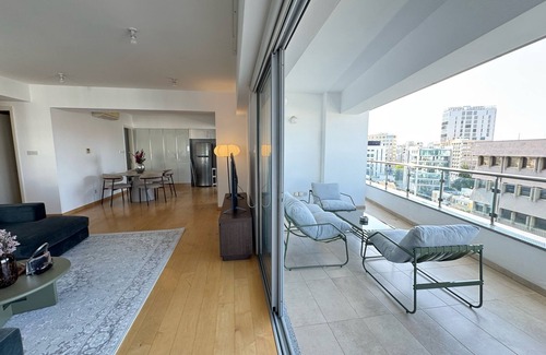 Nicosia Apartamento | Balcony Views - Specious 2 BR Flat
