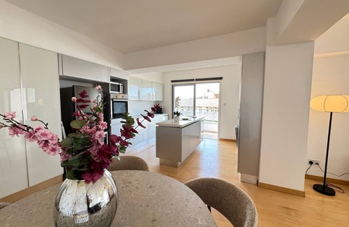 Nicosia Apartamento | Balcony Views - Specious 2 BR Flat