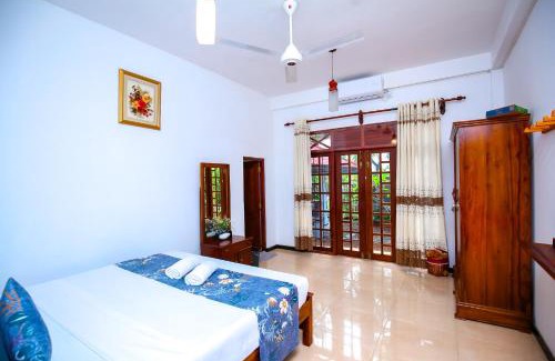 Wanchawala Cama Y Desayuno | Bali Golden