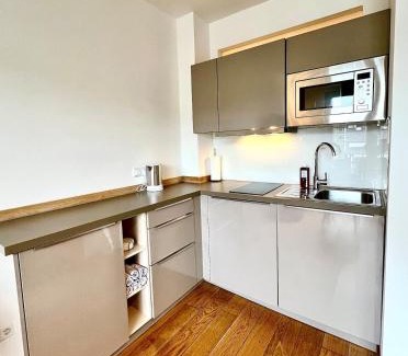 Pempelfort Apartamento | Balkon und Eleganz Düsseldorf