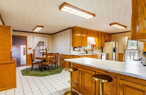 Ball Ground Otro | Ball Ground Estates - Luxury Farm Stay 81 Acres of Private Forest