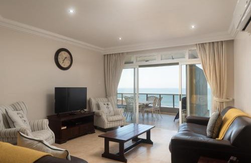 Ballito Apartamento | Ballito Manor View 503 - With Generator