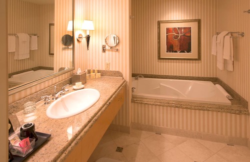 Shreveport Hotel | Bally’s Shreveport Casino and Hotel