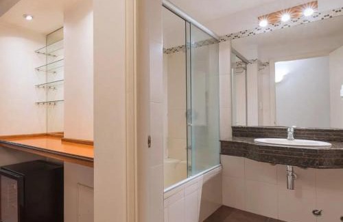 Centro Hotel | BALMORAL PLAZA Hotel