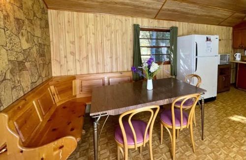 Rosedale Casa | Balsam Lake - 3-Bedroom Cottage #3