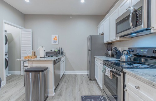 Downtown Baltimore Apartamento | Baltimore's Home Away From Home 2 Bedroom Apts by Redawning