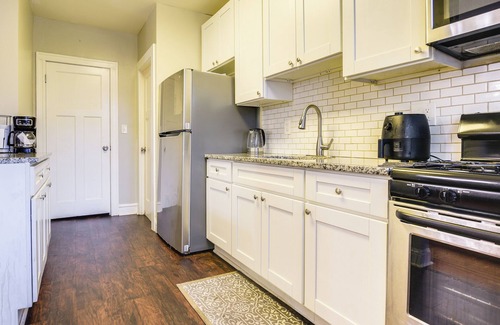 Baltimore Casa | Baltimore Vacation Rental - Near JHU & Art Museum!