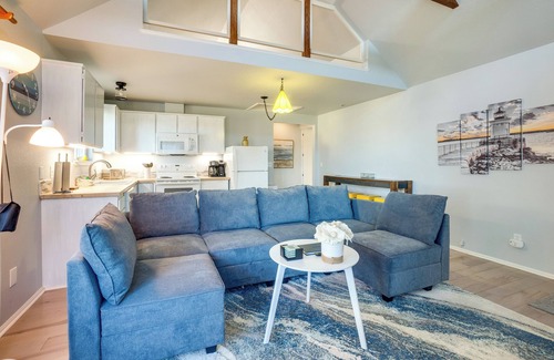 Bandon Casa | Bandon Beach House Rental: Walk to Downtown!