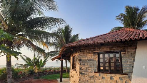 Prado Casa | Bangalô Aconchegante de Frente para o Mar